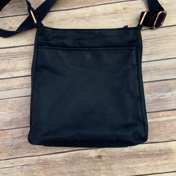 AMIEE Kestenberg Crossbody Purse - Picture 4 of 8